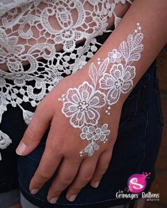 Henna Dentelle blanche logo